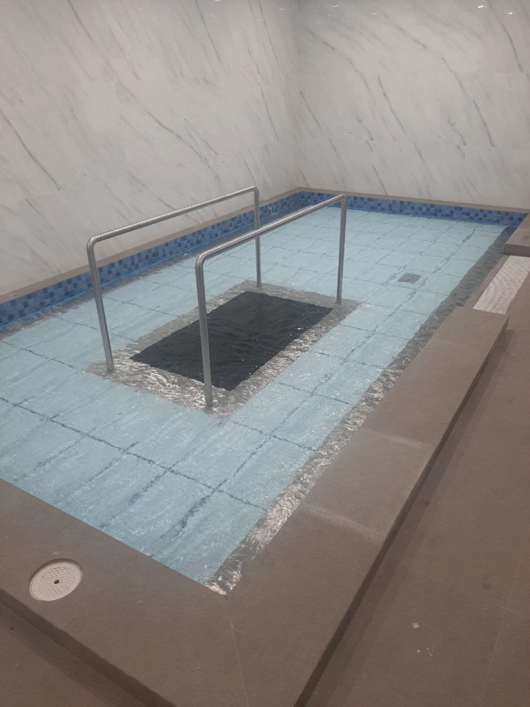 Movable Swimming Pool Floor