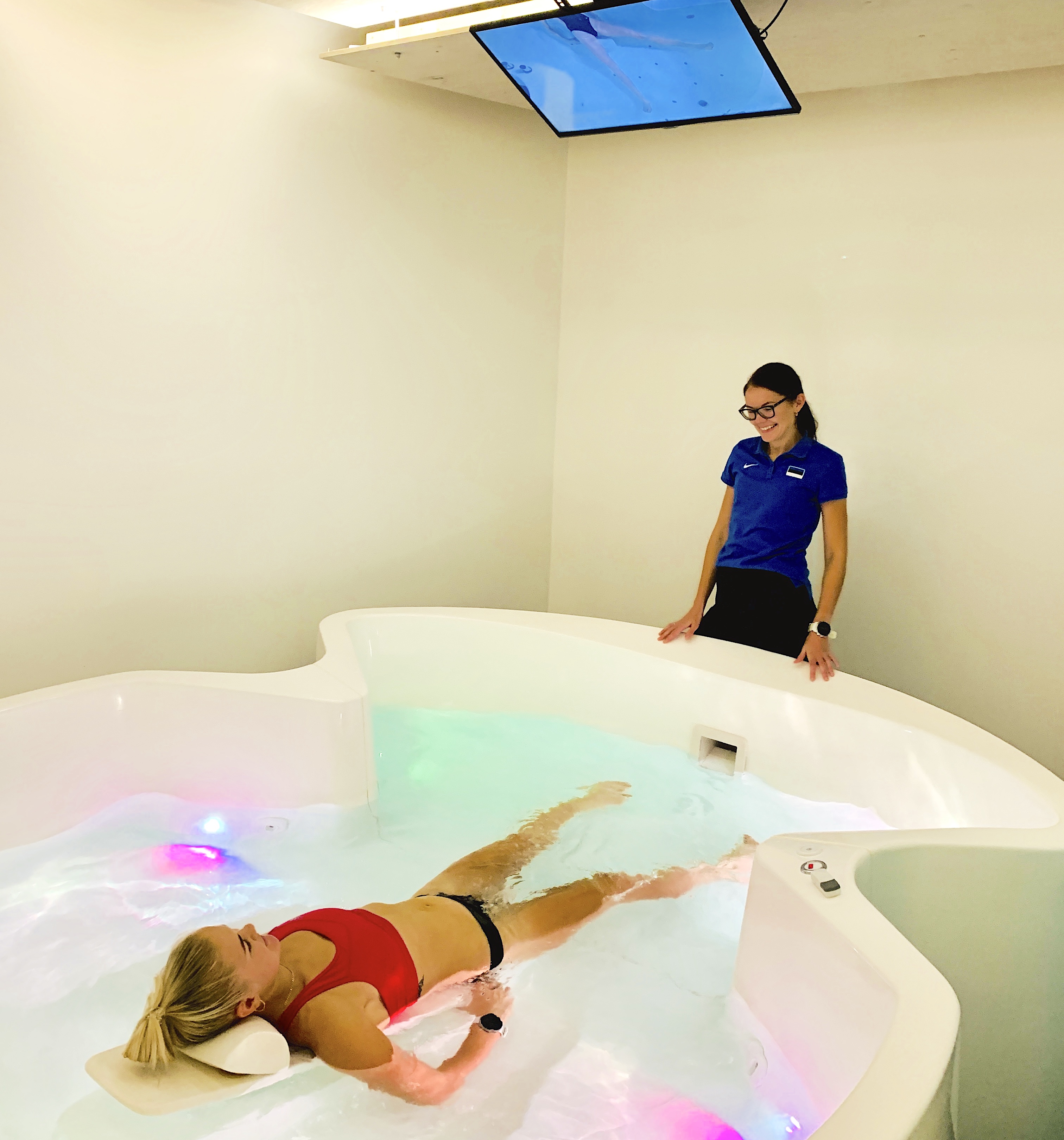 Swimitation with Grete Gaim 1 - Aqua Pilates bath XL